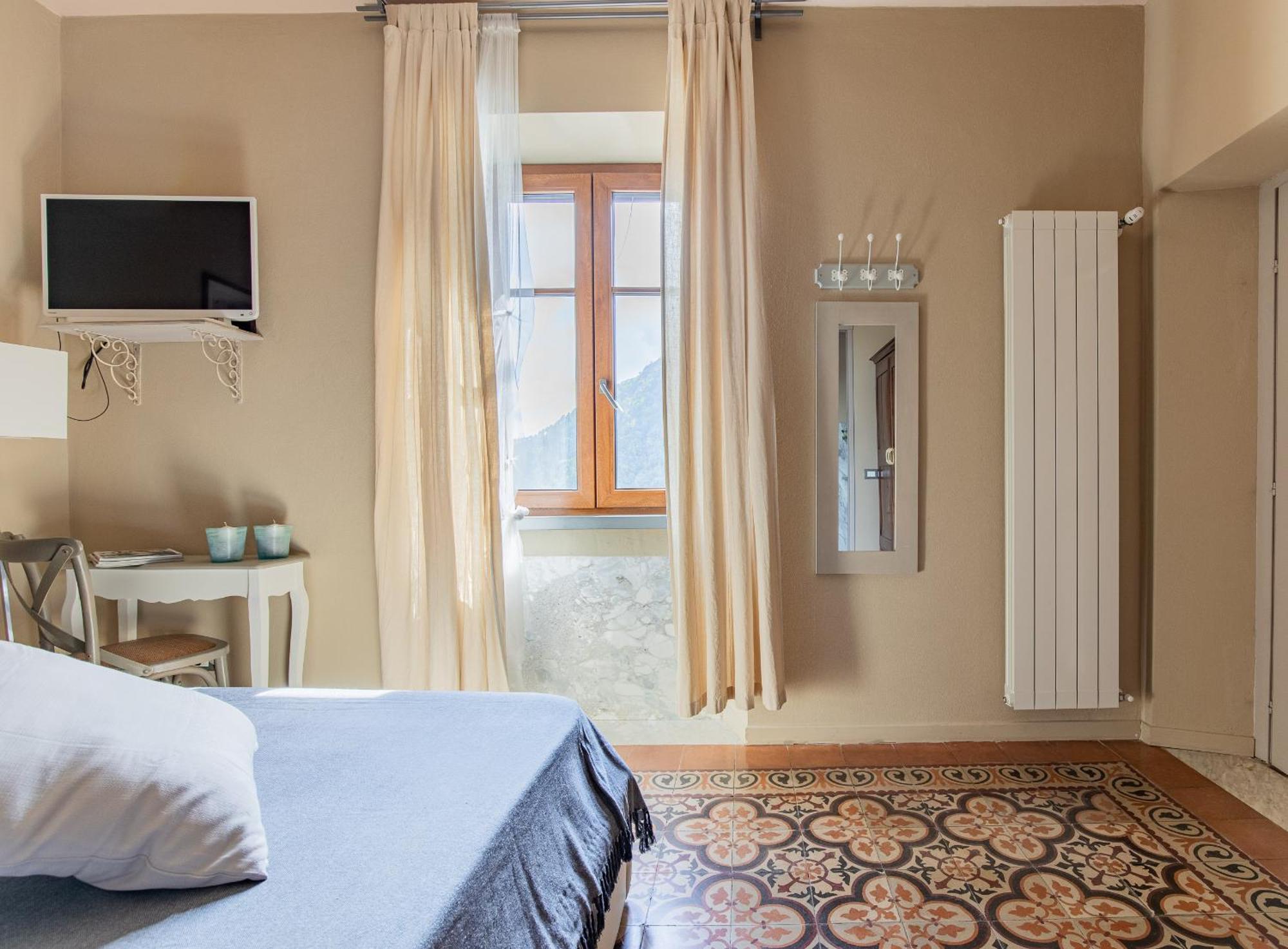 La Cava Di Terzo Hotel Antona Ngoại thất bức ảnh